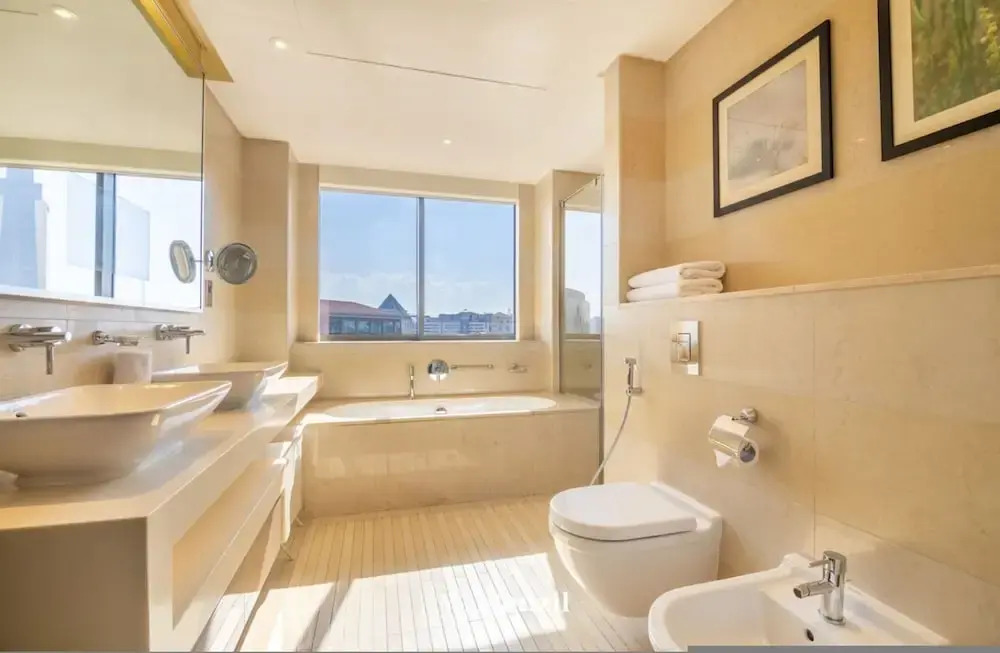 Elegant 3BR With Pool Near Wafi Mall Dubai Frame