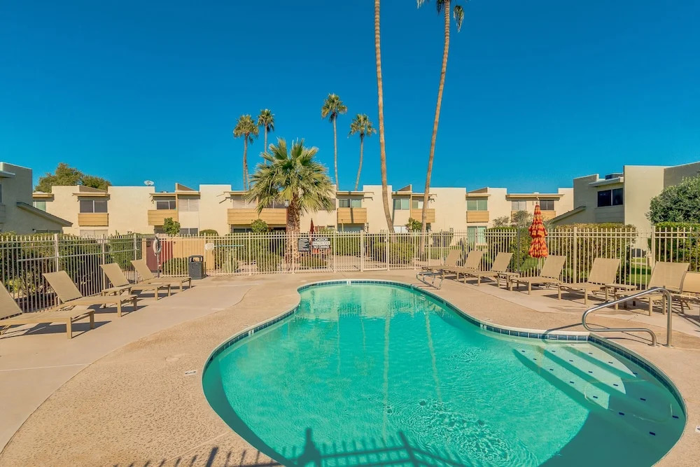 Camelback House 1 Bedroom 1 Bathroom Condo