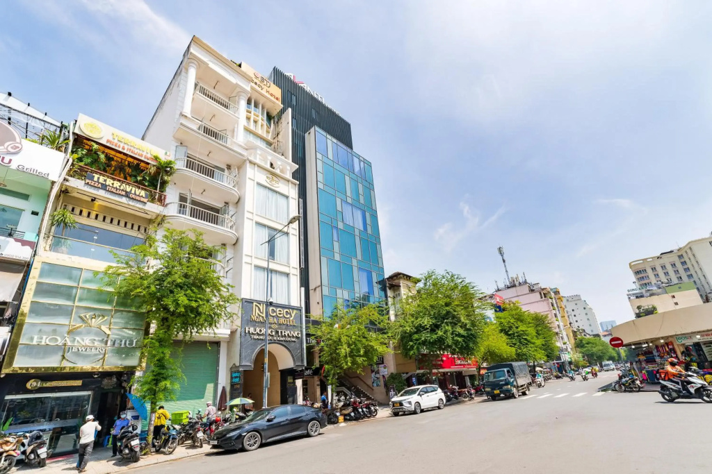 Nicecy NganHa Hotel