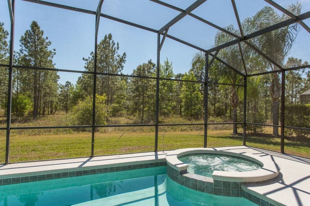 Newly Renovated Gorgeous Modern 4 Bed Villa With South Facing Pool & Spa