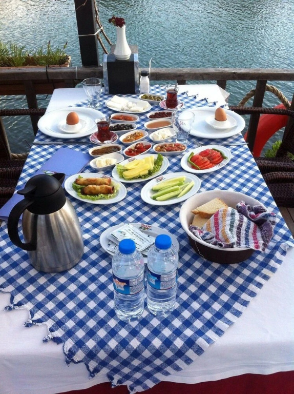 Deniz Kizi Hotel