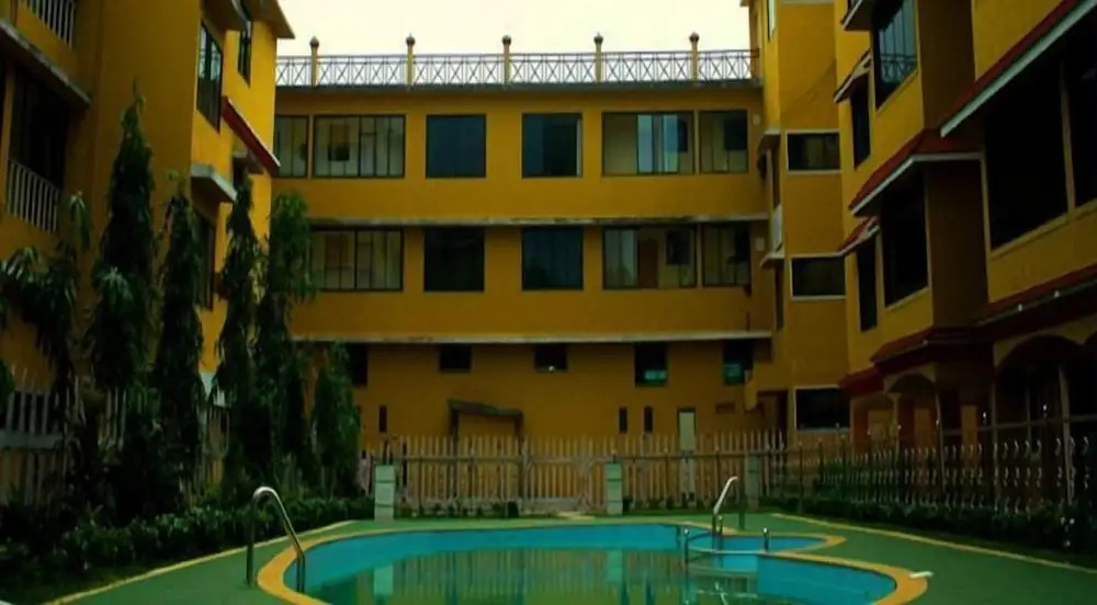 Tisha Apartment Hotel
