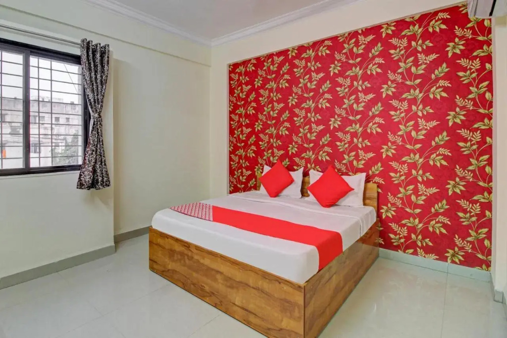 OYO Flagship 80642 Sai Executive Lodging