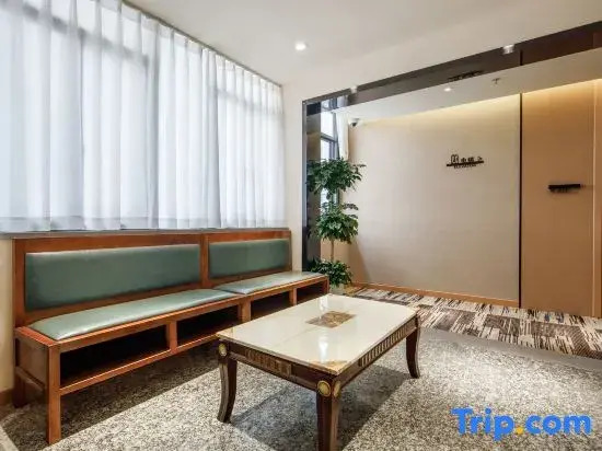 Shell Hotel (Shanghai Lujiazui Renji Hospital East Hospital Branch))