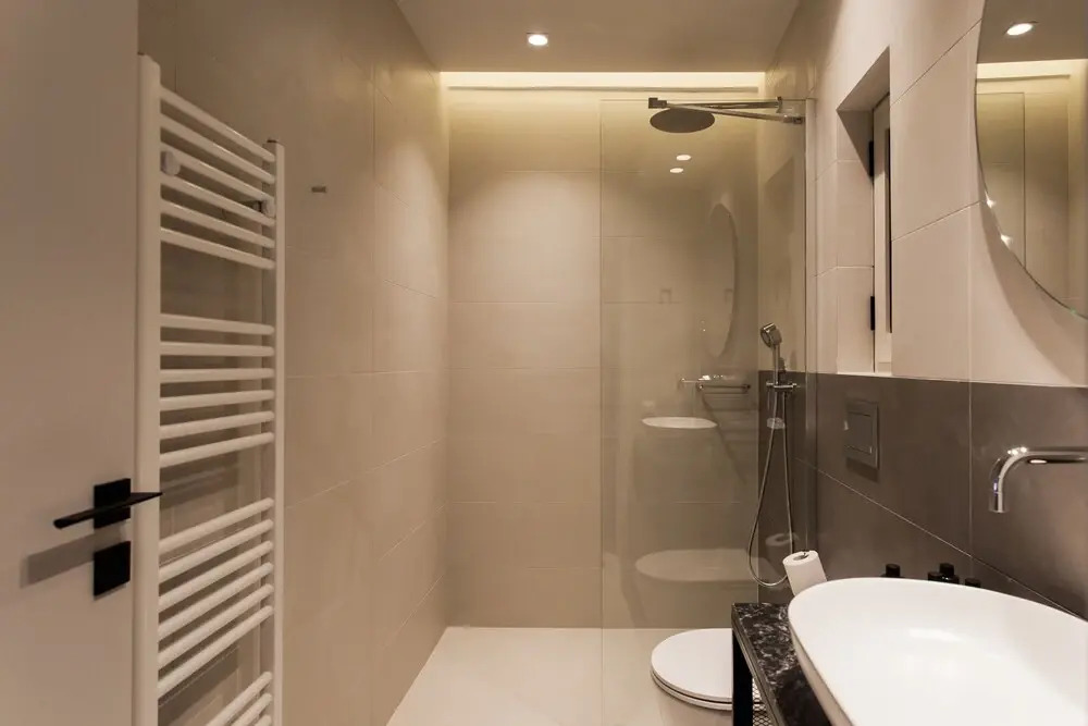 Marvelous 2BR Apartments with balcony by UPSTREET