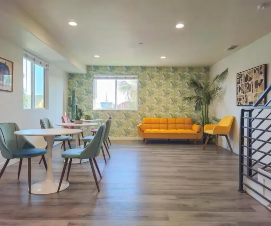 Forty First Place - Boutique Hostel