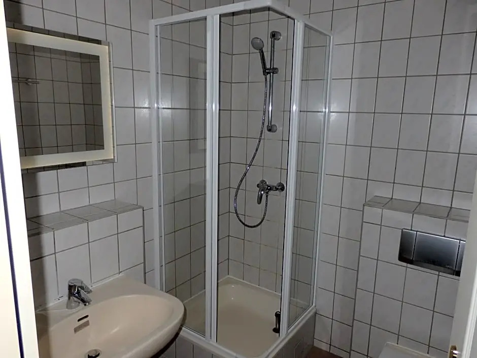 Zur Saale