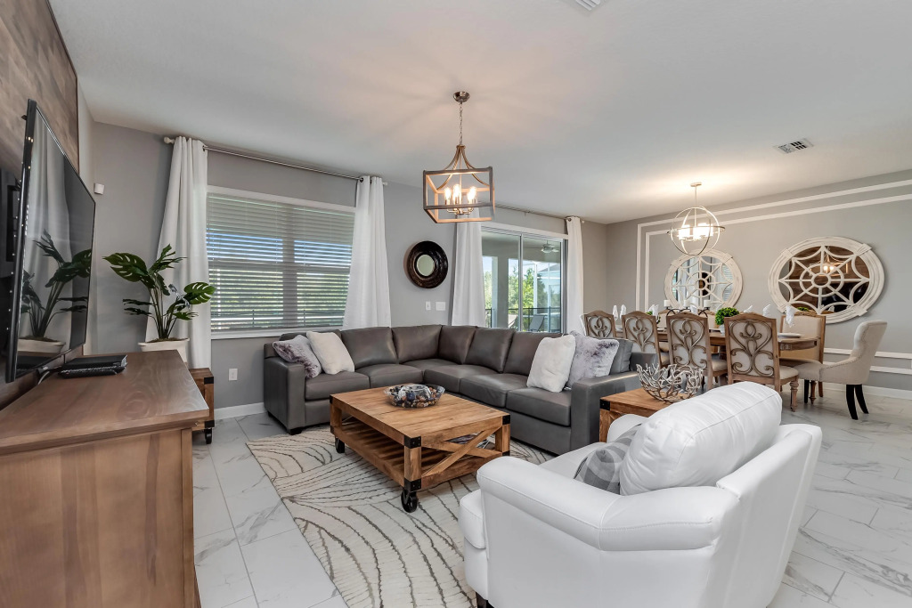 Champions Gate Resort 8 bedrooms 8805 cruden, Davenport , US