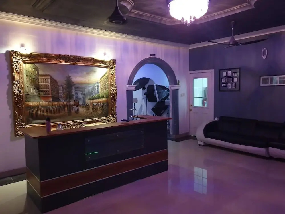 Royal Heritage Residence