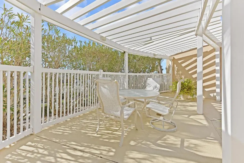 Bella Mar 202, 4 Bedrooms, Sleeps 8, Pool, Ocean Front, WiFi