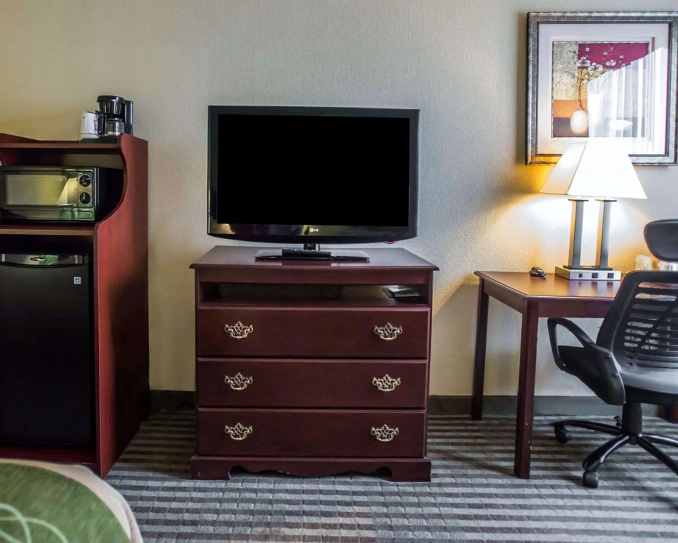 Quality Inn Mill Hall - Lamar