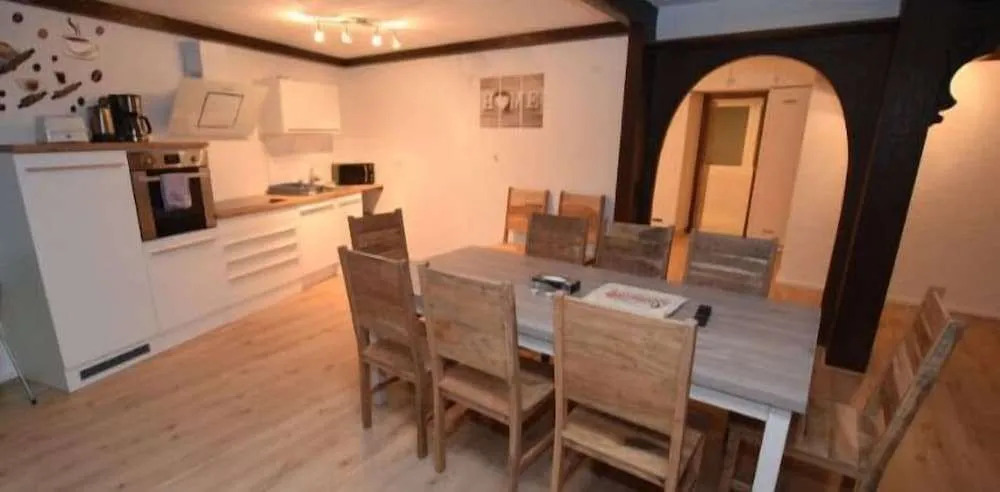 Ab Apartment 133