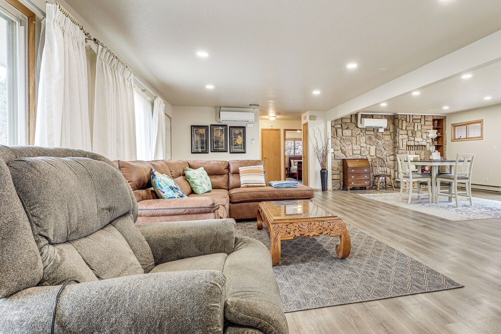2 Mi to Golf Course! Family Home in Pueblo West