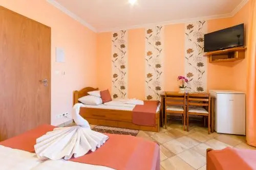 Royal Hotel