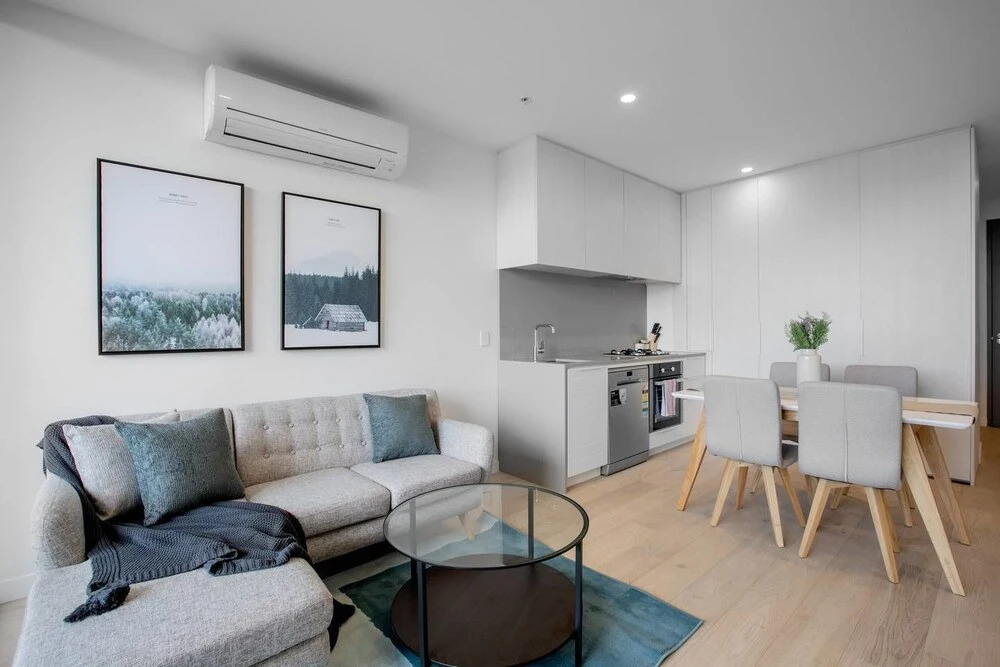 Simple And Cozy Apartment In Parkville