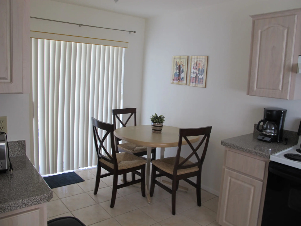 *RENOVATED* Villa Private Pool, Disney :WL65, Kissimmee, US