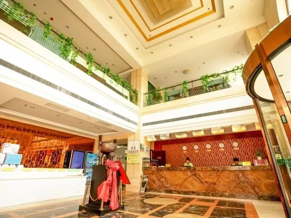 GreenTree Inn JUSCO Shopping Mall Business Hotel