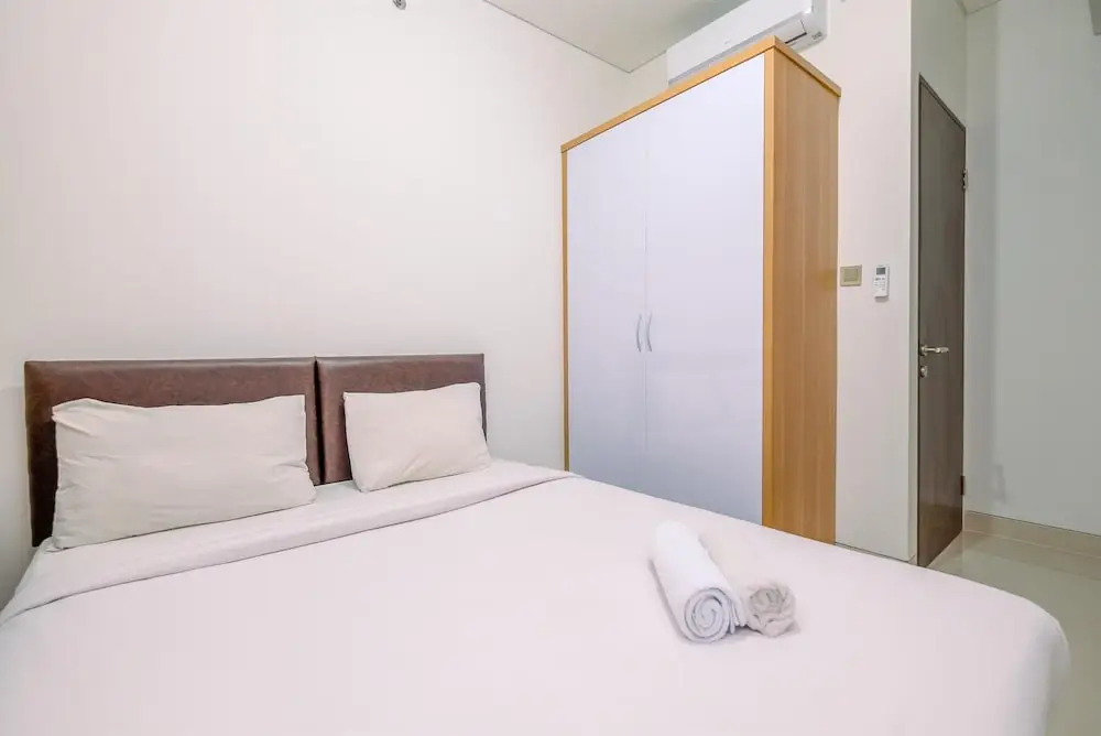 Well Designed 2Br Corner Transpark Cibubur Apartment