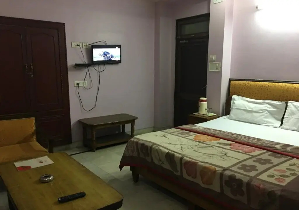 Hotel Samrat