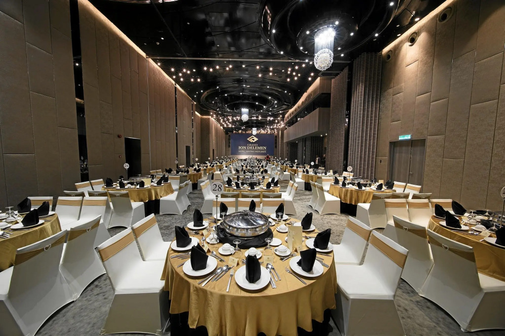 Grand Ion Delemen Hotel