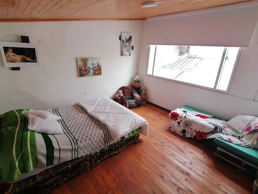 Hostel J&M