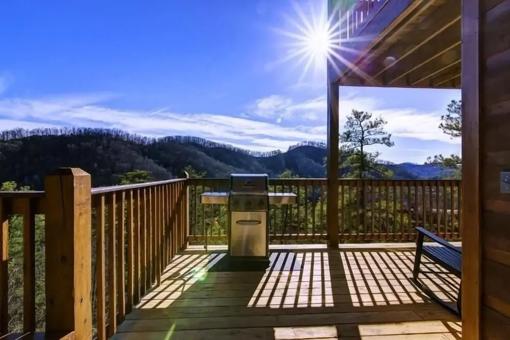 Country Cozy 4 Bedrooms 5 Bathrooms Home