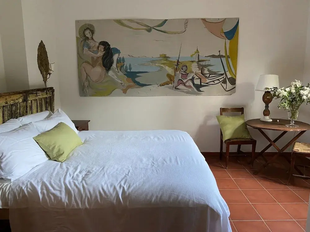 Belvilla by OYO Tasteful Villa With Bubble Bath