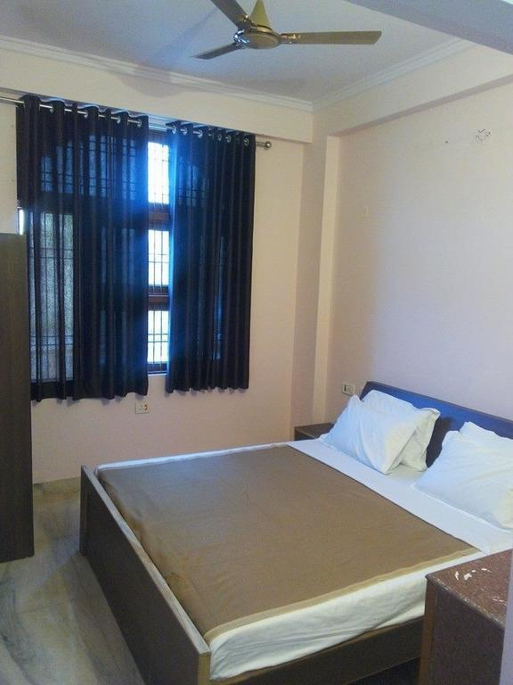 Pink Palace Guest House