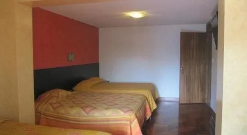 Hostal Karamolle