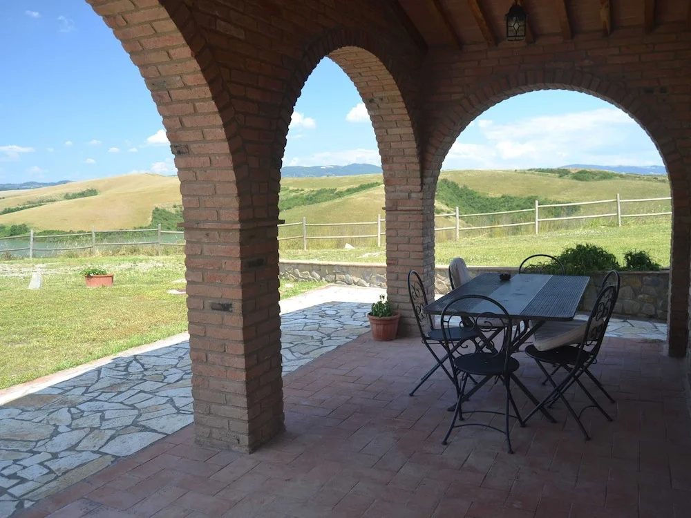 Cosy agriturismo in Toscana with outdoor swimming pool