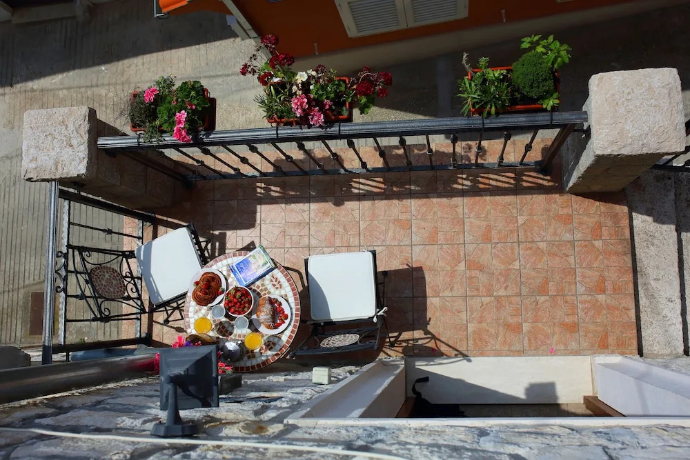 Apartments Zecic