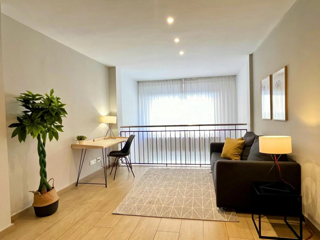 Feelathome Plaza Apartments