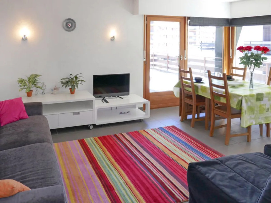 Apartment Zanfleuron A1 by Interhome