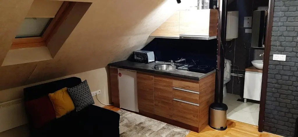 Kraljevi čardaci, apartman 7/53