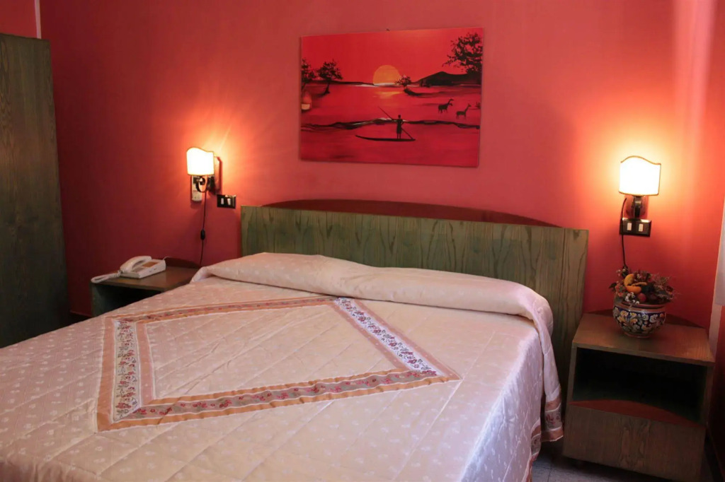 38 Aira Hotels