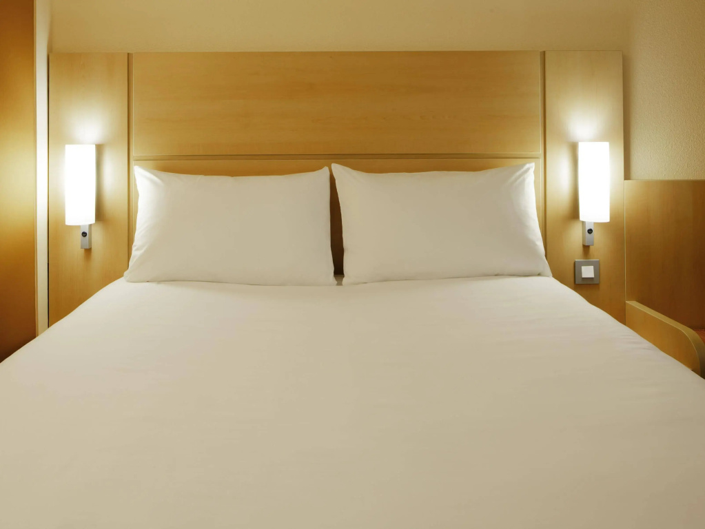 Ibis London Luton Airport