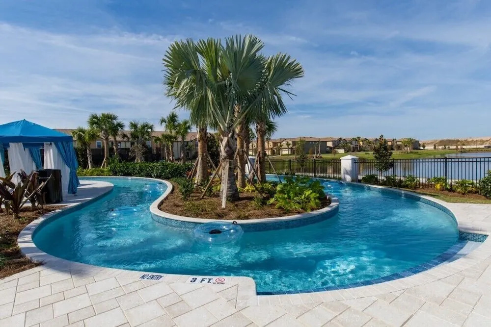 TC2119 Windsor at Westside - 8 Br Home