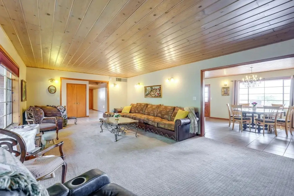 Close to Hiking & Biking: Mtn-view Phoenix Home