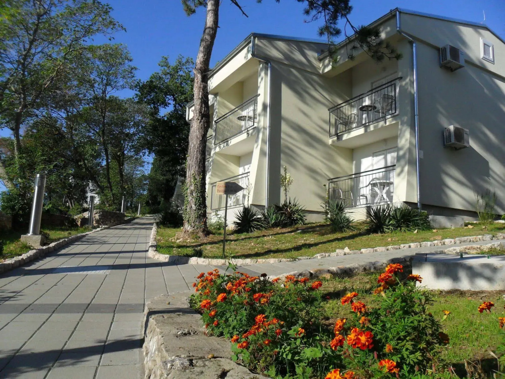 Hotel Vila Ružica- glavna zgrada i depandanse