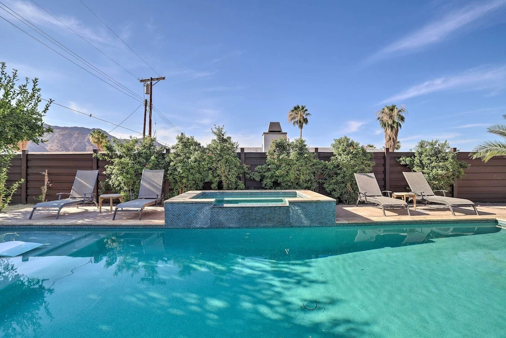 226242 3 BR Oasis w/ Hot Tub By Golf & Coachella!