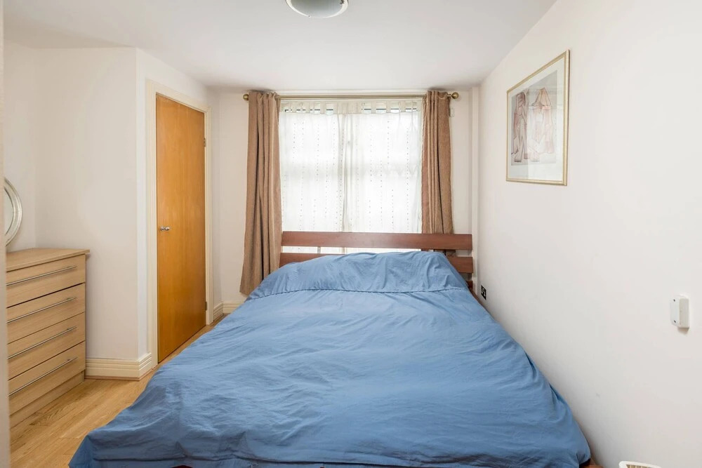 ALTIDO Homely 1-bed Flat in Queensway, West London