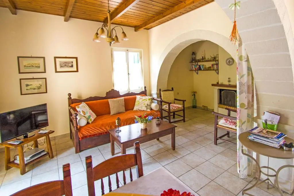 Helianthos Villas