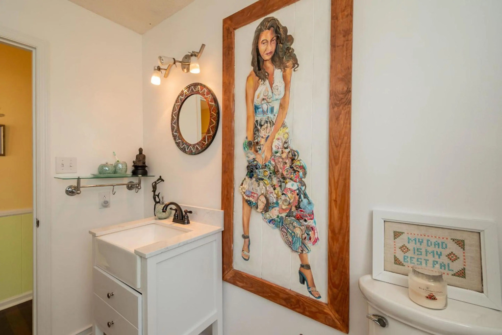 Dockside Paradise by Oak Island Accommodations