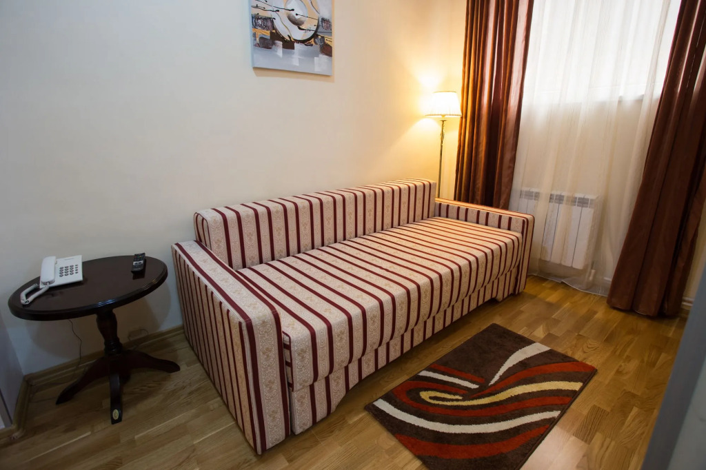 Hotel Rina Cerbul