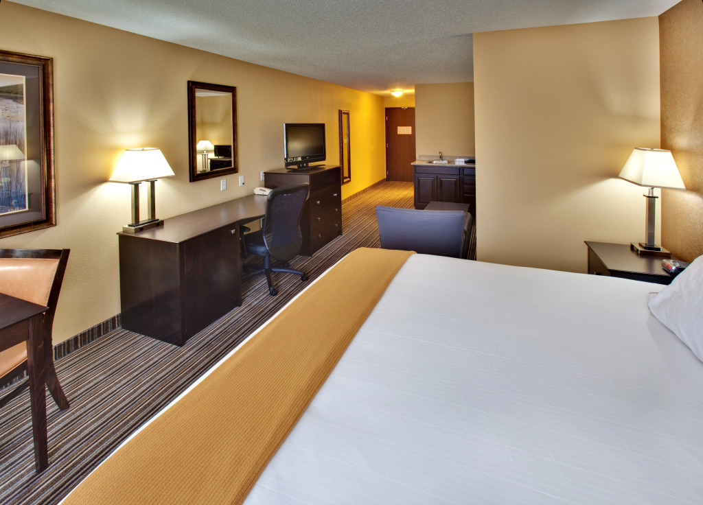 Holiday Inn Express Hotel & Suites Council Bluffs - Convention Center Area by IHG