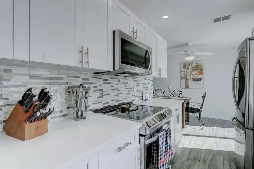 Luxury Pool Dog Friendly Central To Naples And Marco Island By Sky Run Naples 3 Bedroom Home