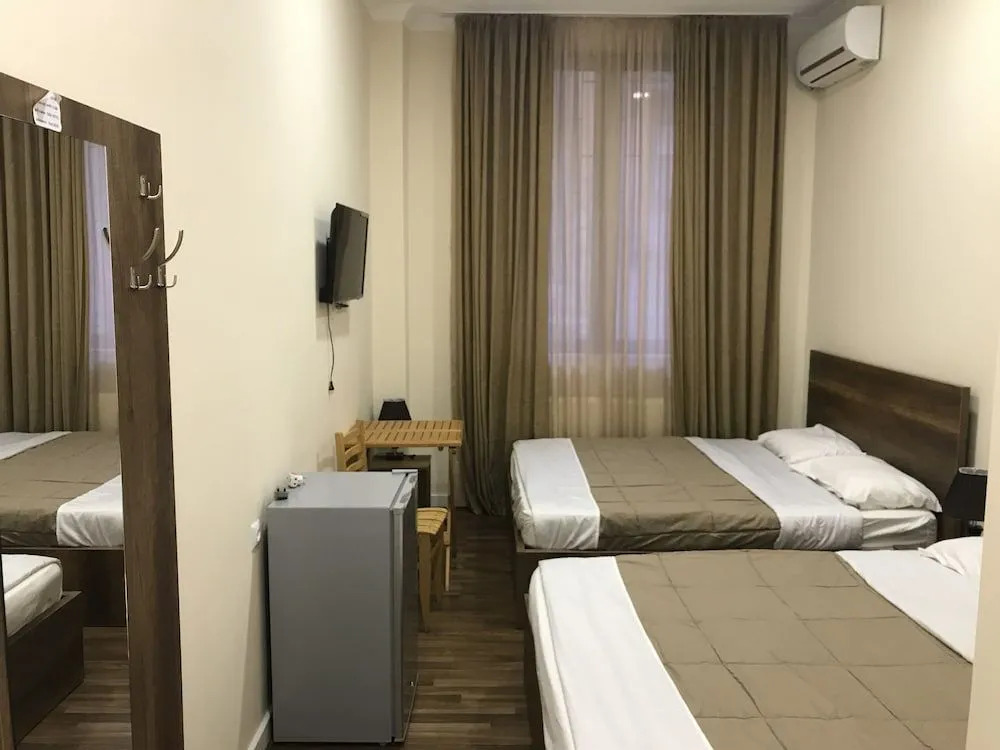 Brok's Hotel