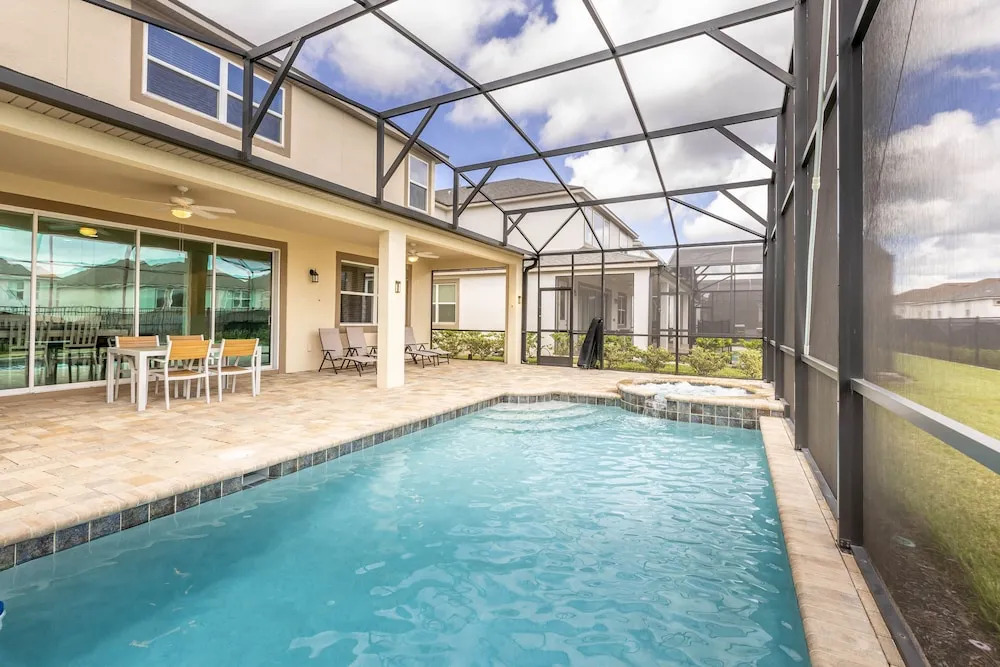 Brand New home 5Bdr 4.5Bath with Pvt pool