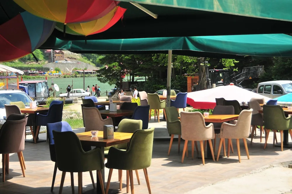 Dilek Suit & Cafe
