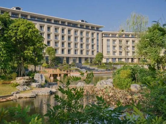 Lotus Villa Hotel